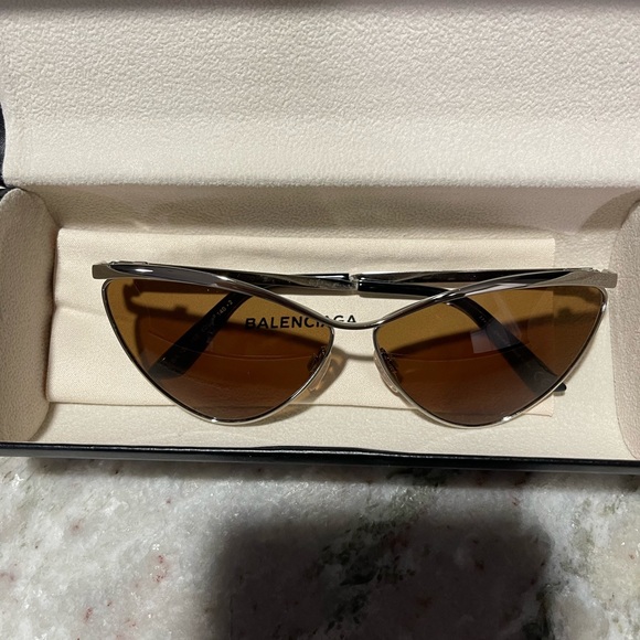 Balenciaga sunglasses main image 7